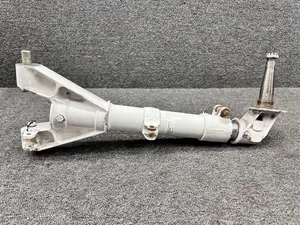 5094102-8 Cessna 414 Main Landing Gear Strut Assembly RH (Minus Links)